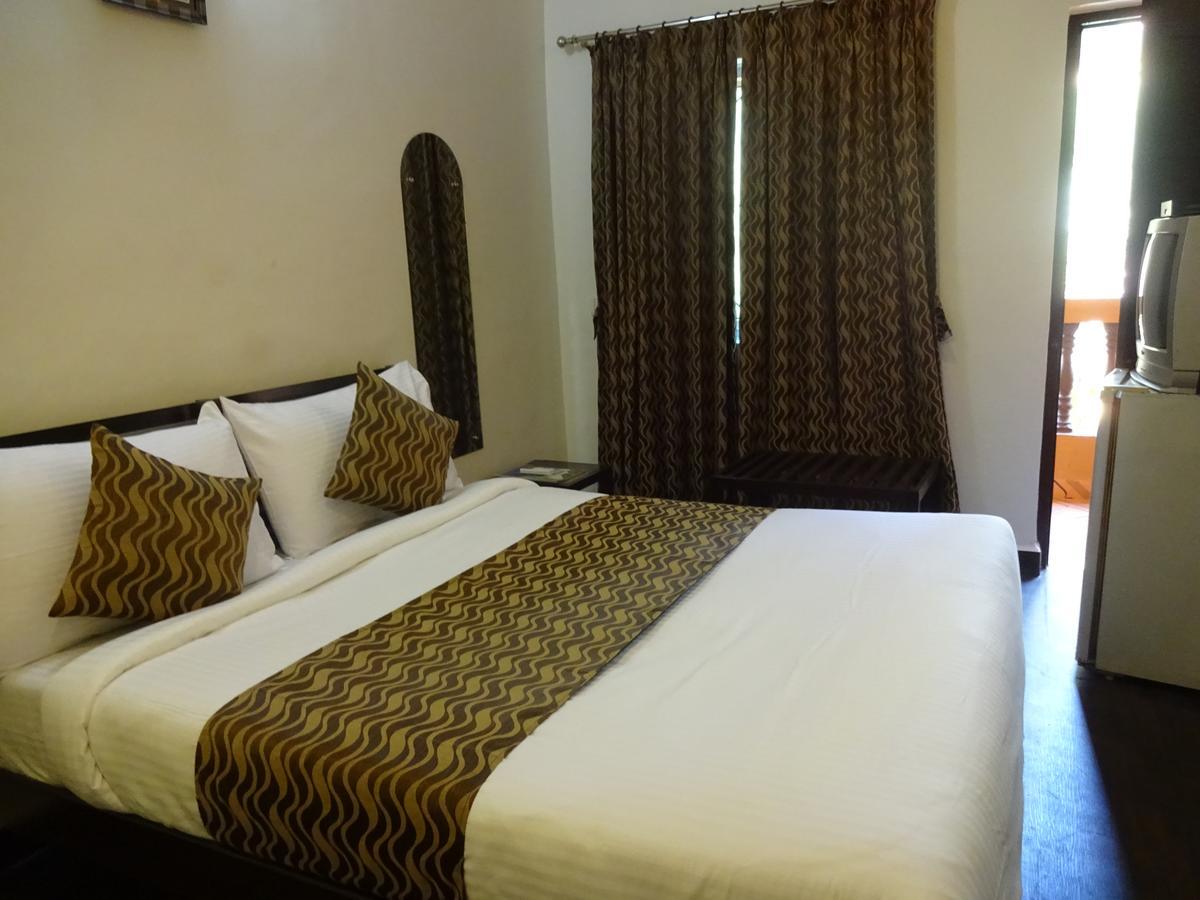Hotel Sai Baga Exterior photo